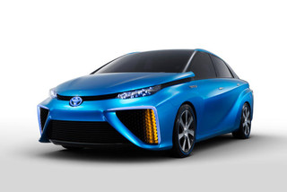 Toyota будет производить автомобили на водородном топливе
