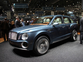 Кроссовер Bentley сменит дизайн