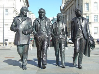 Памятник The Beatles в Ливерпуле